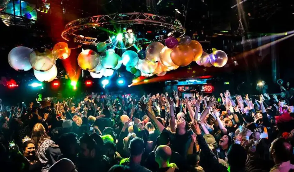 The Best Live Music Venues for Nightlife in Paris