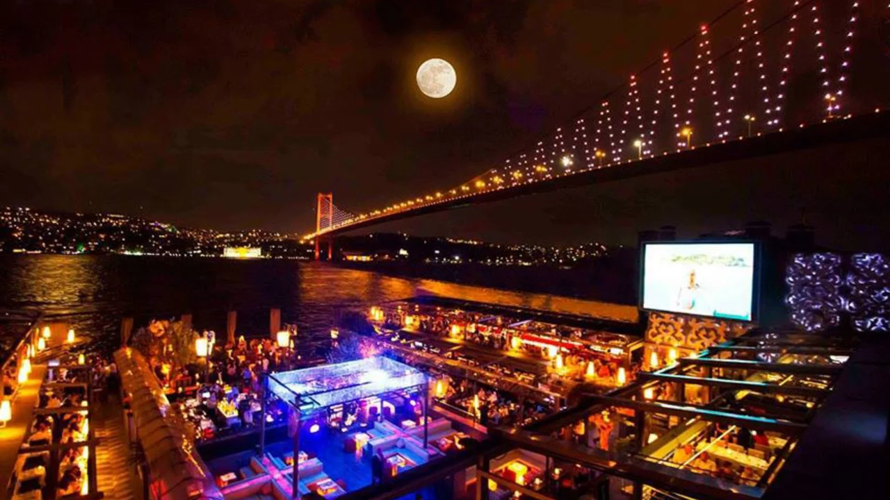 The Night is Young: A Beginner's Guide to Nightlife in Istanbul